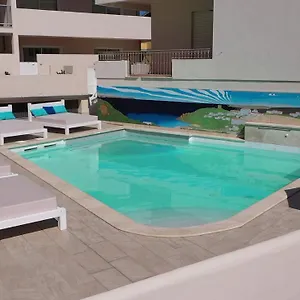https://rena-bianca-suite-by-la-contessa.in-sardinia.net