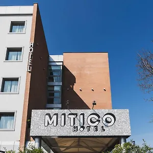 Mitico & Natural Hotel Boloňa